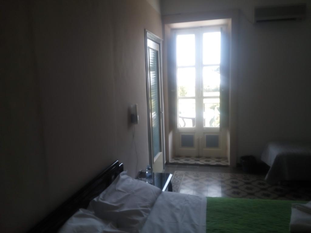 Hotel Il Casale Milazzo Exterior foto