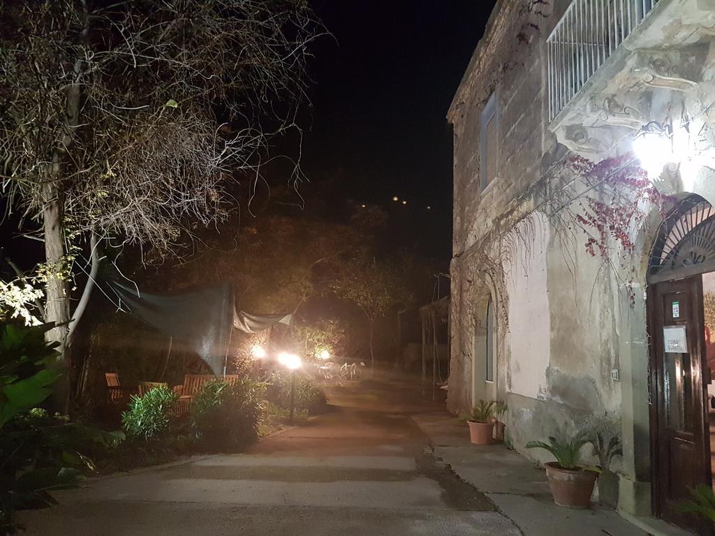 Hotel Il Casale Milazzo Exterior foto
